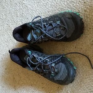 La sportiva hiking shoes